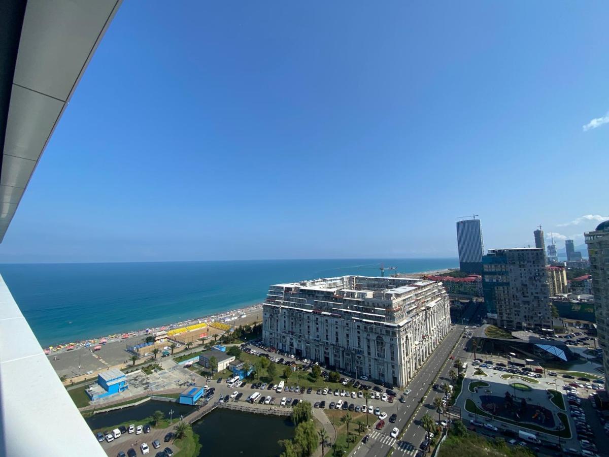 Batumi Continental Apartments Eksteriør billede