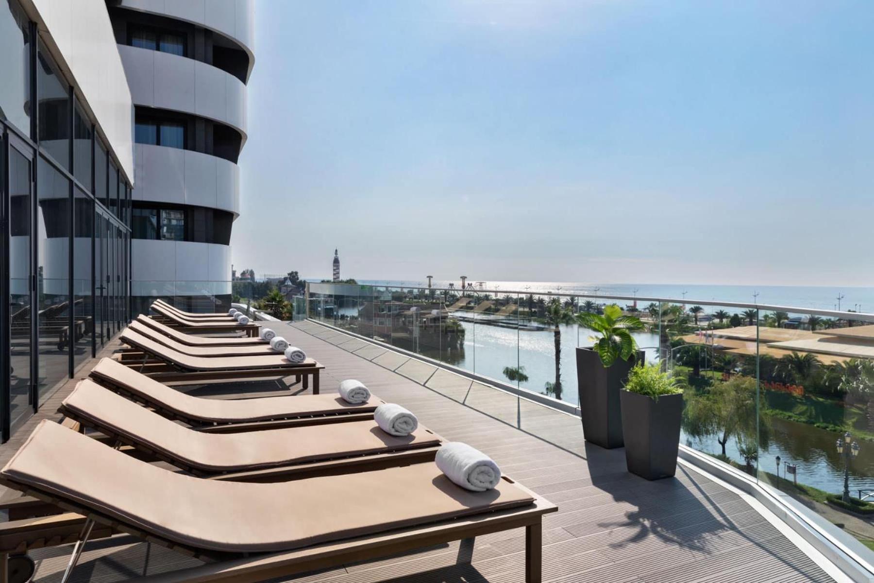 Batumi Continental Apartments Eksteriør billede